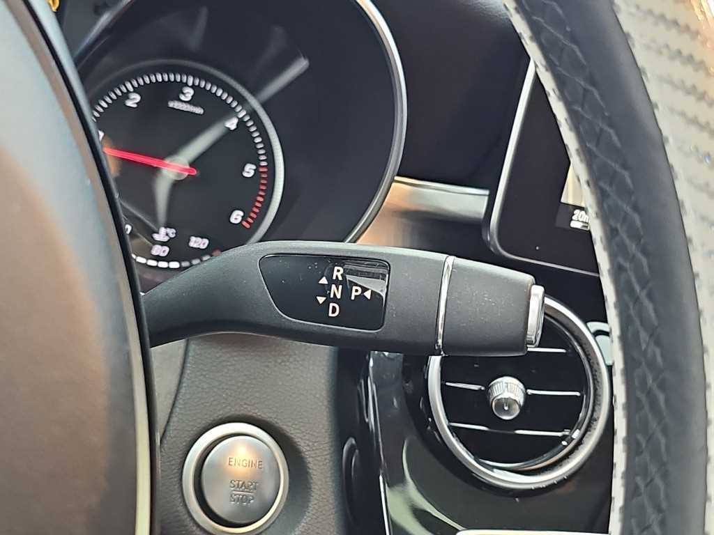 벤츠 C 클래스 C클래스 W205 C220 블루텍 아방가르드 이미지 8