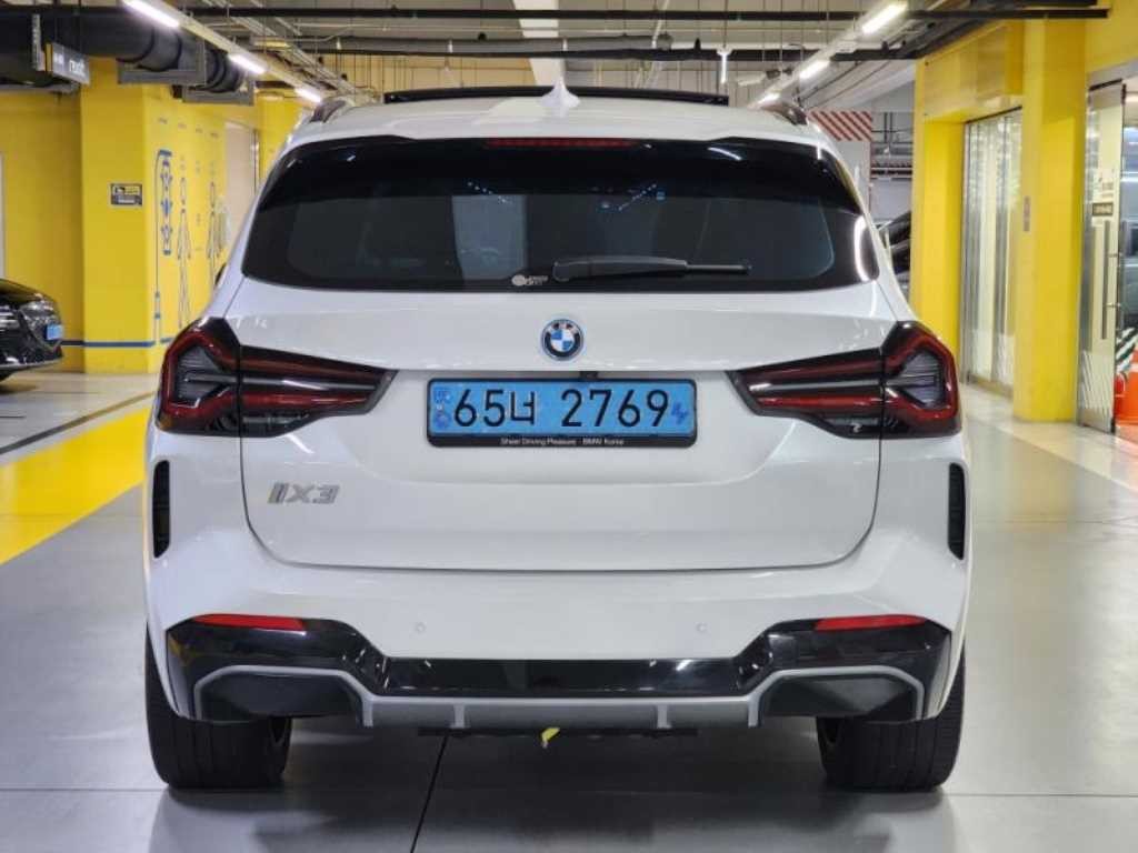 BMW iX3 iX3 (G08) M 스포츠 기본형 이미지 4
