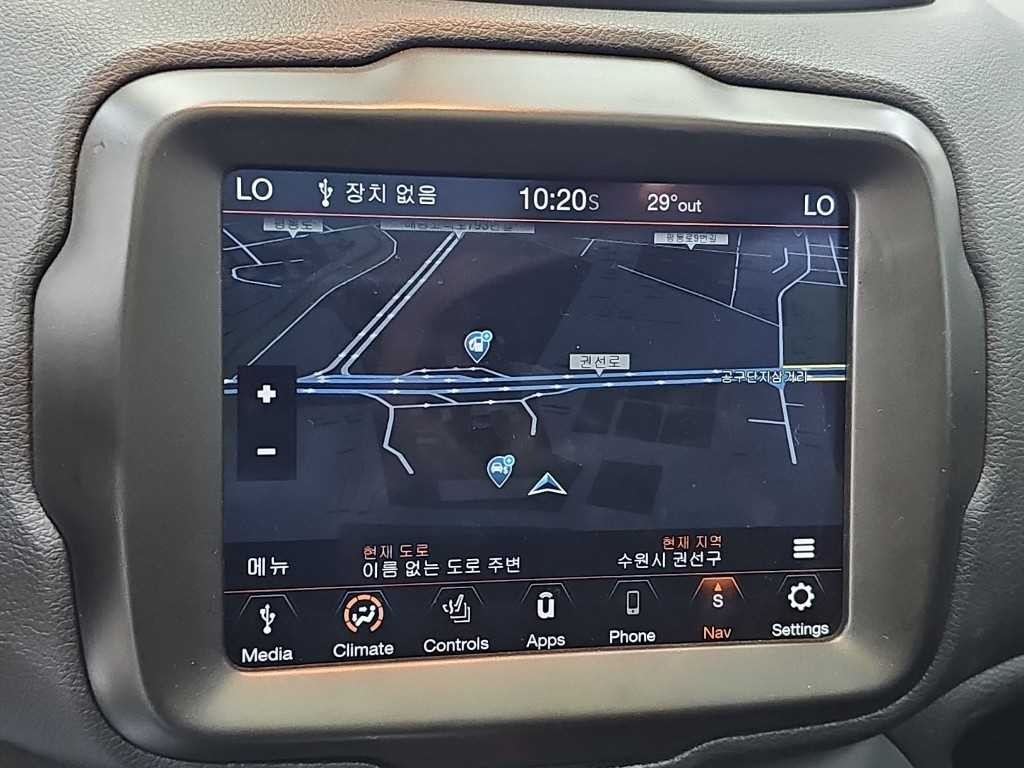 지프 레니게이드 2.4 리미티드 이미지 14