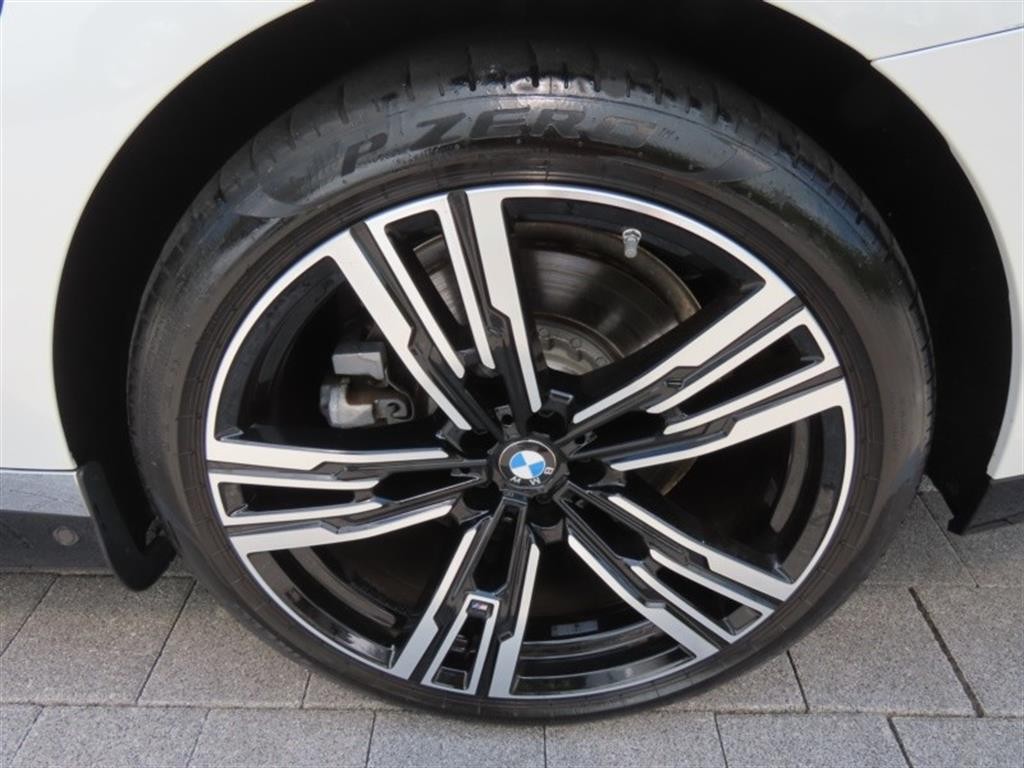 BMW i7 BMW i7 xDrive 60 DPE 이그제큐티브 팩 이미지 16
