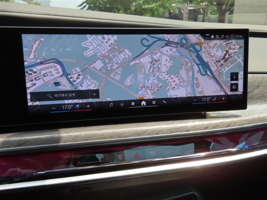 BMW i7 BMW i7 xDrive 60 DPE 이그제큐티브 팩 이미지 8