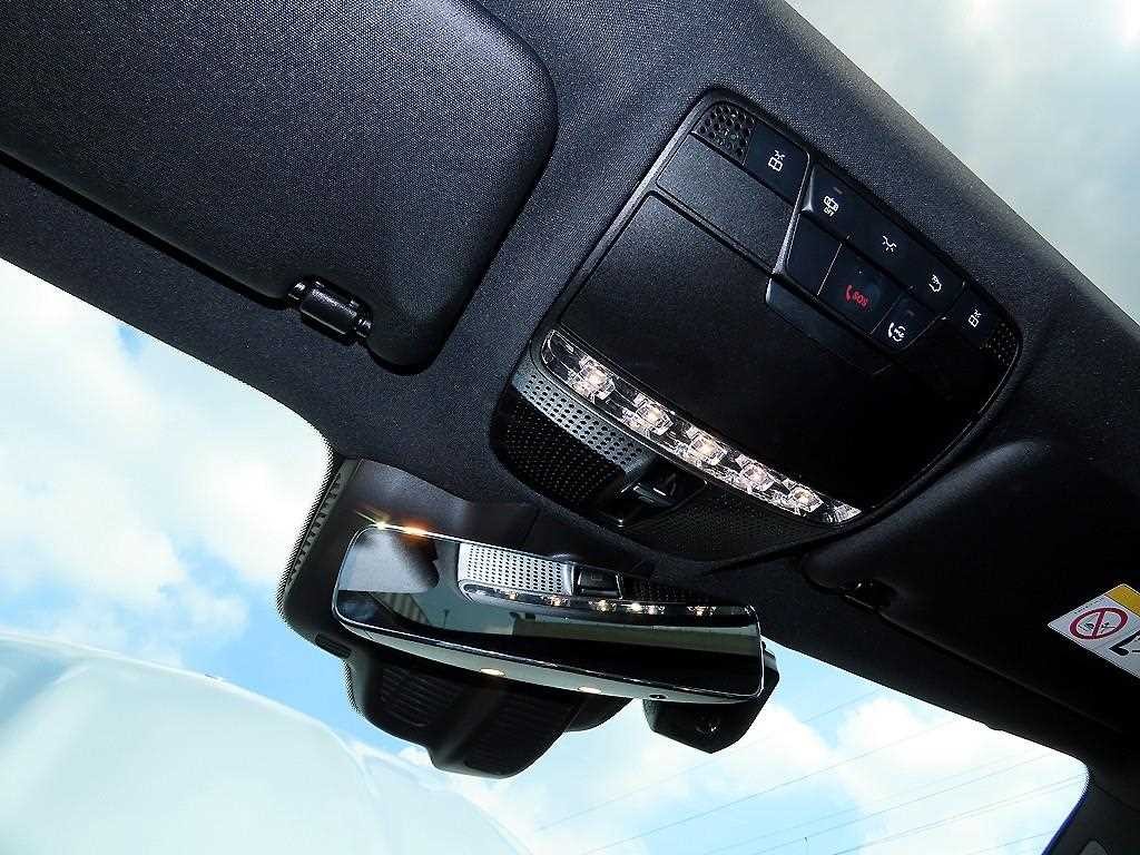 벤츠 E 클래스 E-클래스 W213 E350 4MATIC AMG LINE 이미지 14