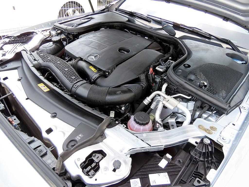 벤츠 E 클래스 E-클래스 W213 E350 4MATIC AMG LINE 이미지 19