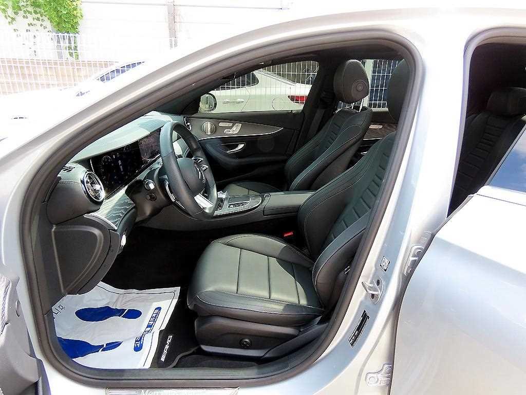 벤츠 E 클래스 E-클래스 W213 E350 4MATIC AMG LINE 이미지 5