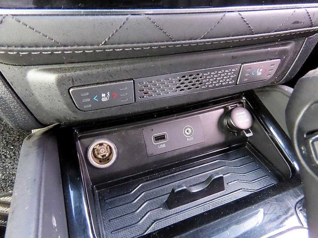 KG모빌리티(쌍용) 렉스턴 G4렉스턴 디젤 2.2 4WD 헤리티지 이미지 12