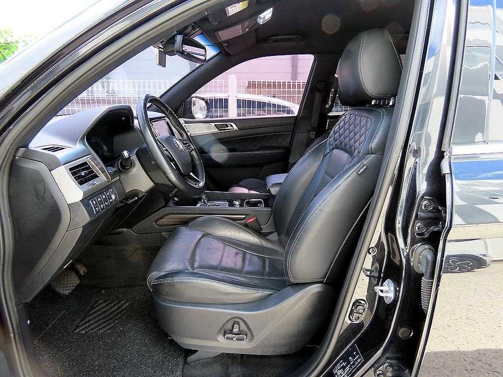 KG모빌리티(쌍용) 렉스턴 G4렉스턴 디젤 2.2 4WD 헤리티지 이미지 5