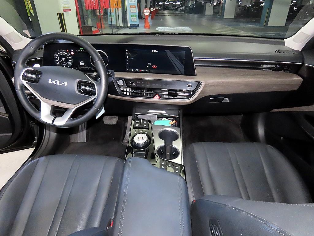 기아 K8 2.5 2WD 노블레스 이미지 10