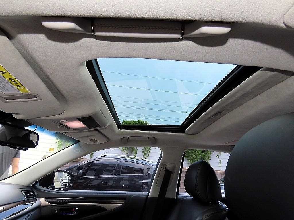 렉서스 LS LS460 AWD 이미지 17