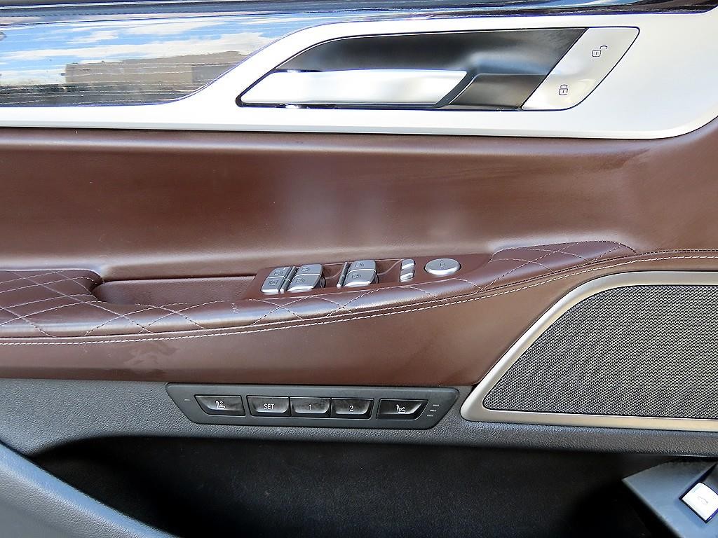 BMW 7시리즈 7시리즈 (G11) 740Li xDrive M SPORT 스포츠 이미지 12