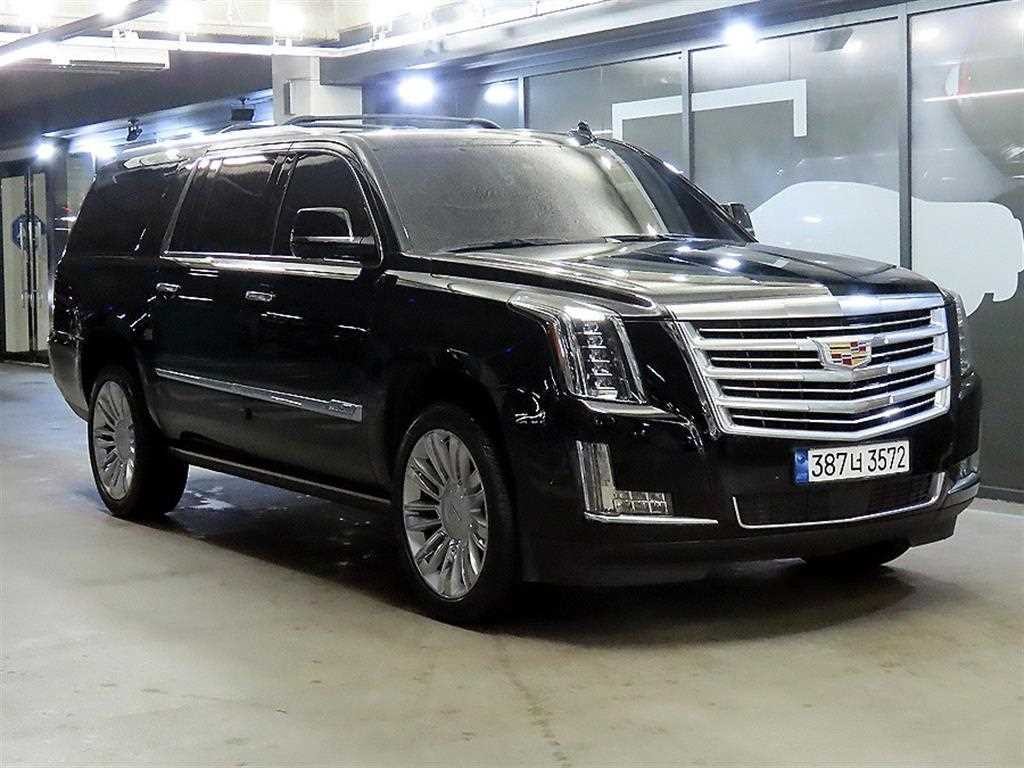 캐딜락 에스컬레이드 6.2 V8 ESV 이미지 1