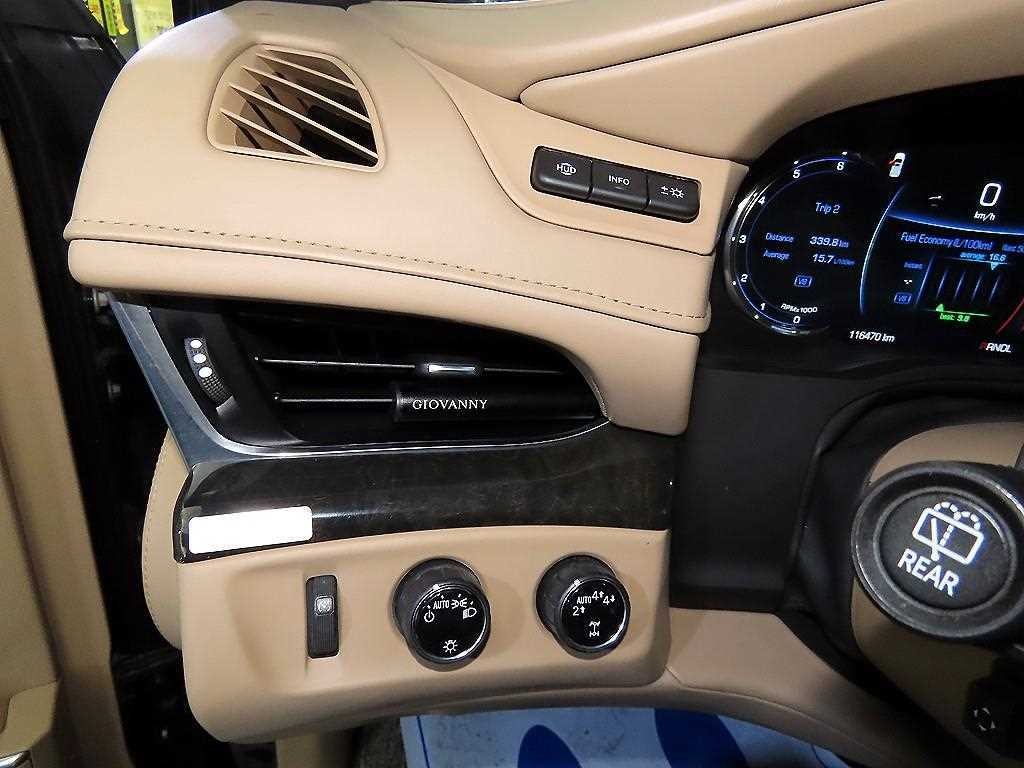 캐딜락 에스컬레이드 6.2 V8 ESV 이미지 11