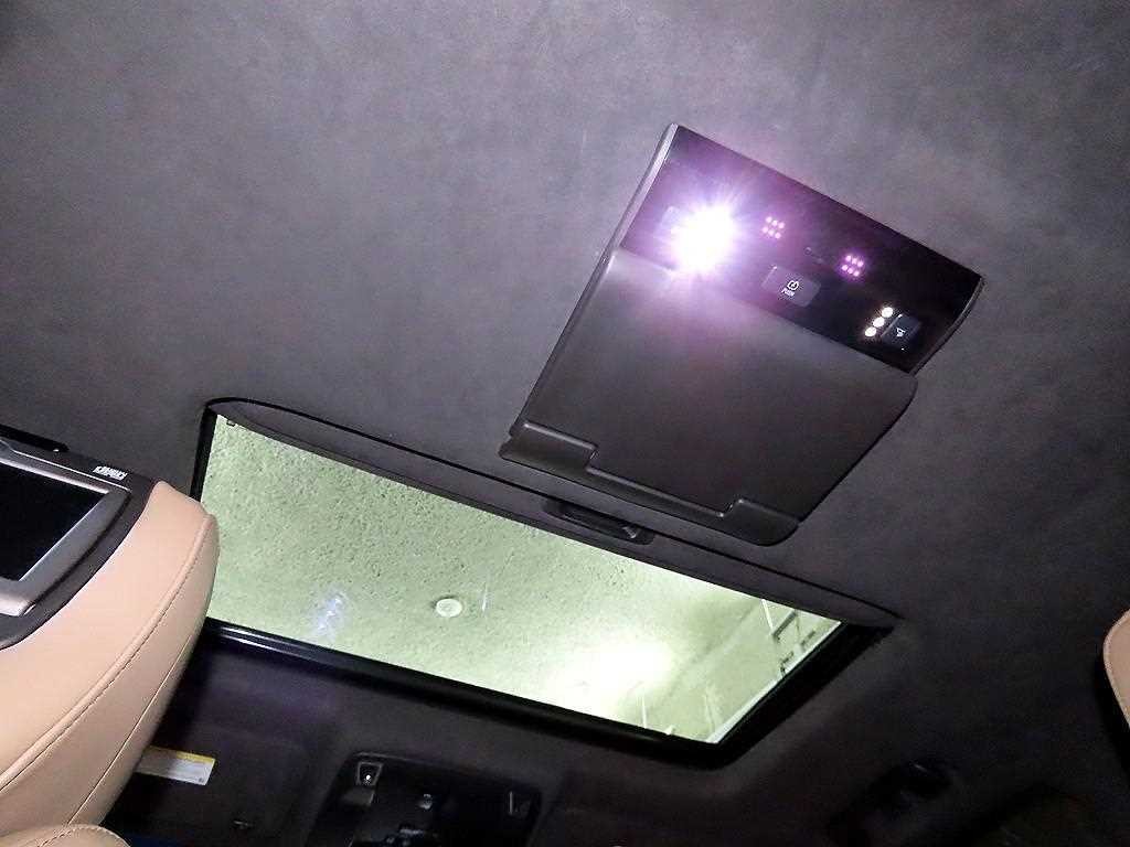캐딜락 에스컬레이드 6.2 V8 ESV 이미지 13