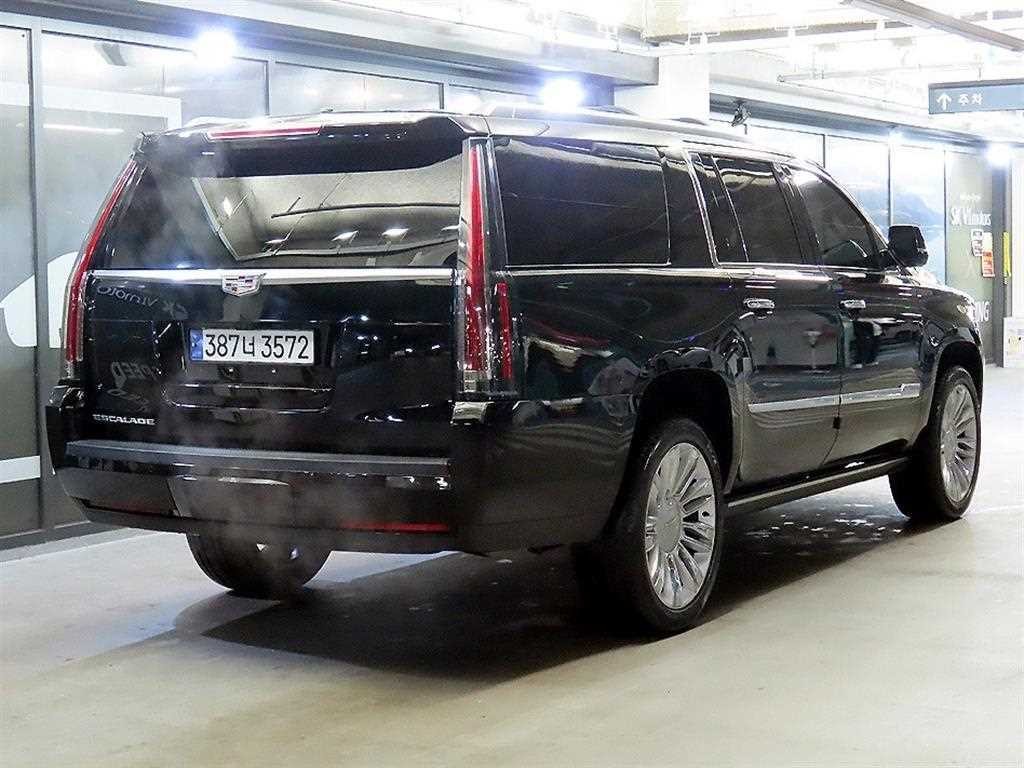 캐딜락 에스컬레이드 6.2 V8 ESV 이미지 4