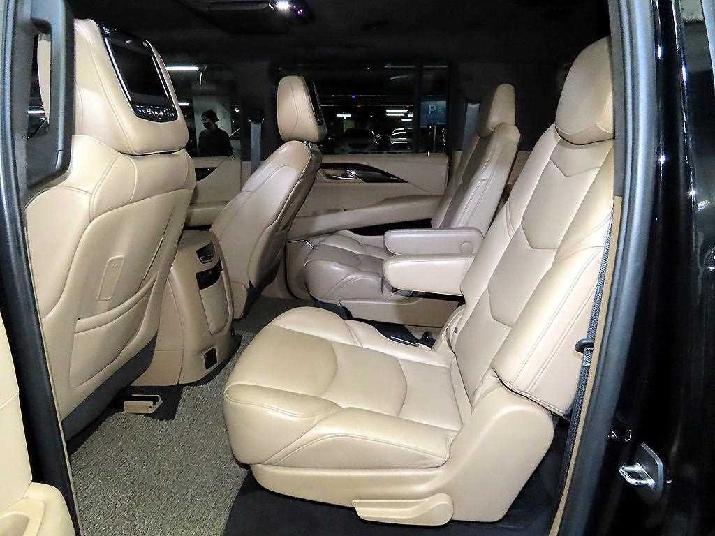 캐딜락 에스컬레이드 6.2 V8 ESV 이미지 7