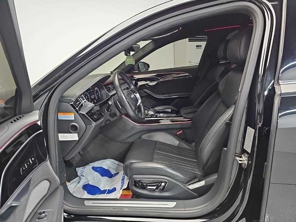 아우디 A8 A8 (D5) 55 TFSI 콰트로 LWB 기본형 이미지 11
