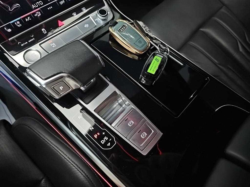 아우디 A8 A8 (D5) 55 TFSI 콰트로 LWB 기본형 이미지 5