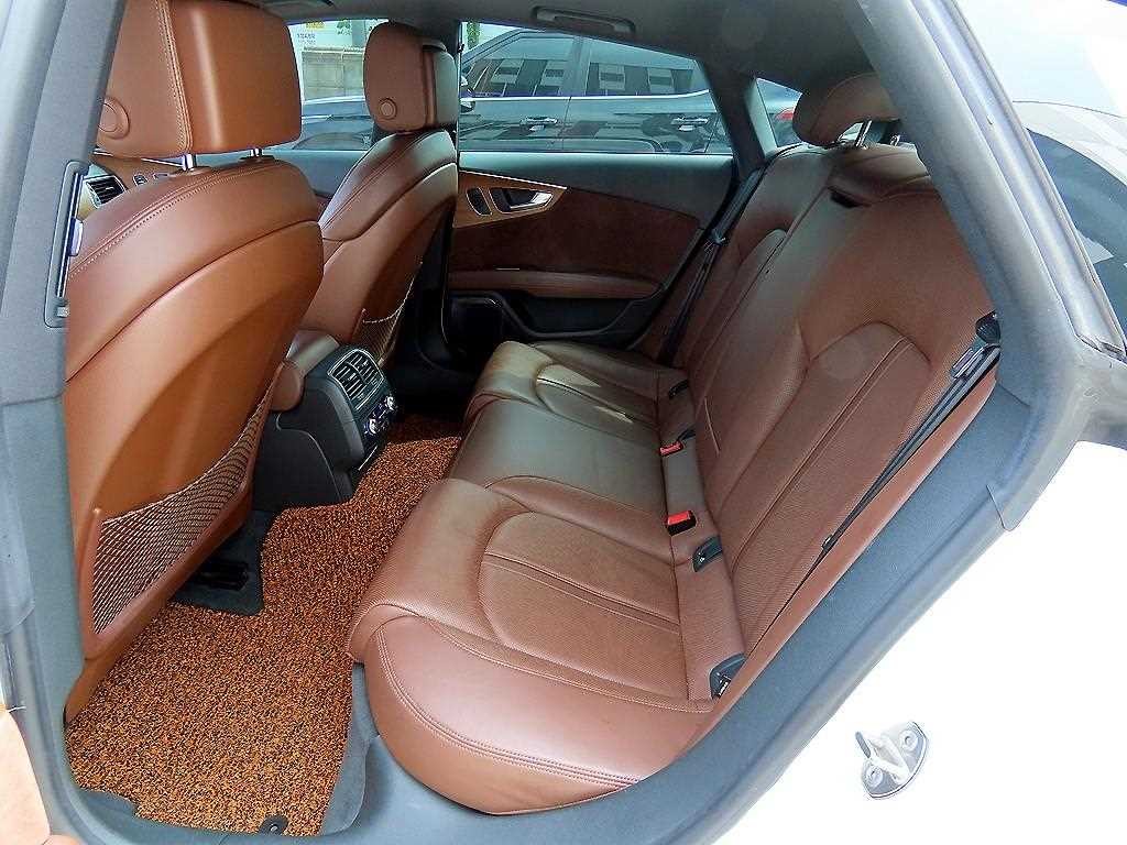 아우디 A7 55 TDI 콰트로 프리미엄 이미지 6