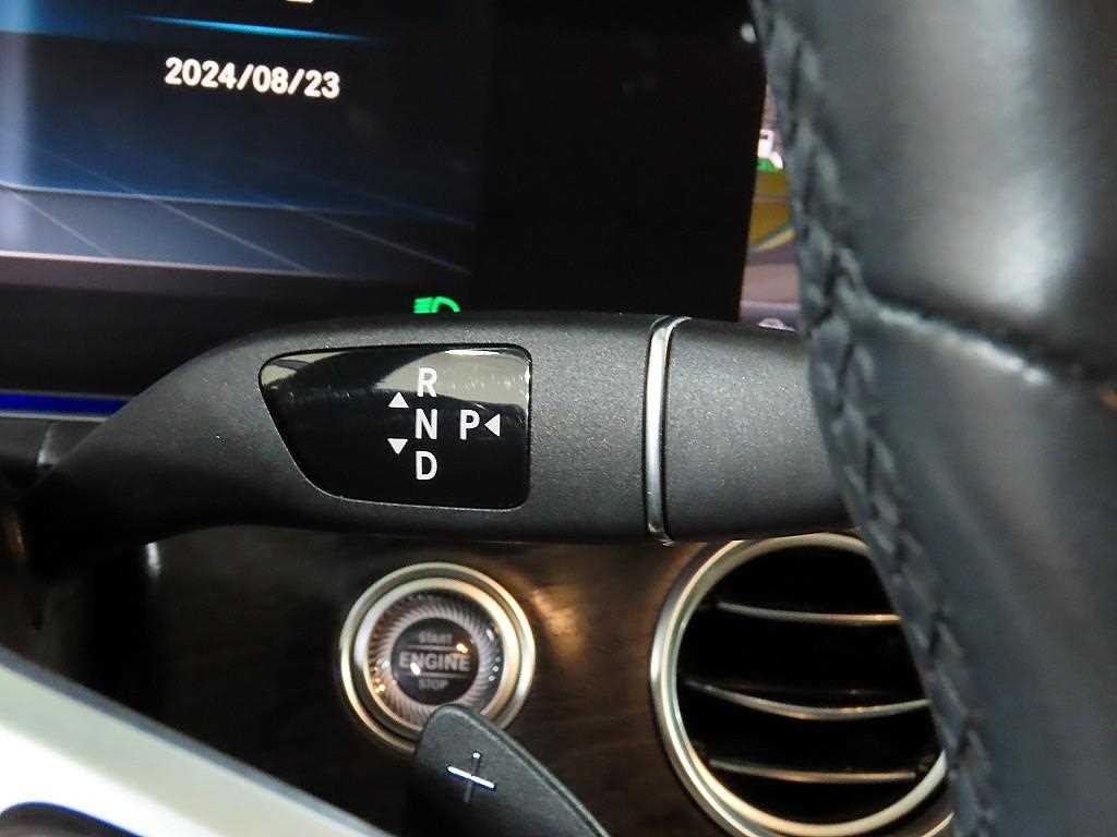 벤츠 E 클래스 E-클래스 W213 E300 4MATIC 아방가르드 이미지 10