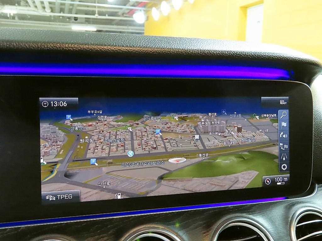 벤츠 E 클래스 E-클래스 W213 E300 4MATIC 아방가르드 이미지 8