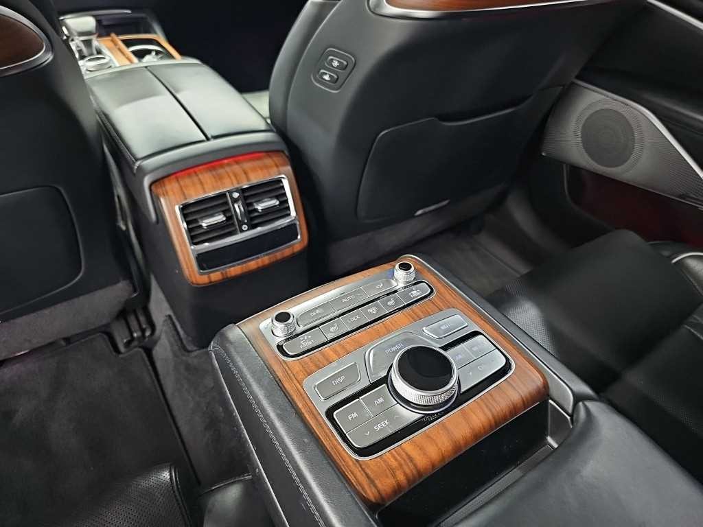 기아 K9 더 K9 3.8 GDI 2WD 플래티넘Ⅱ 이미지 12