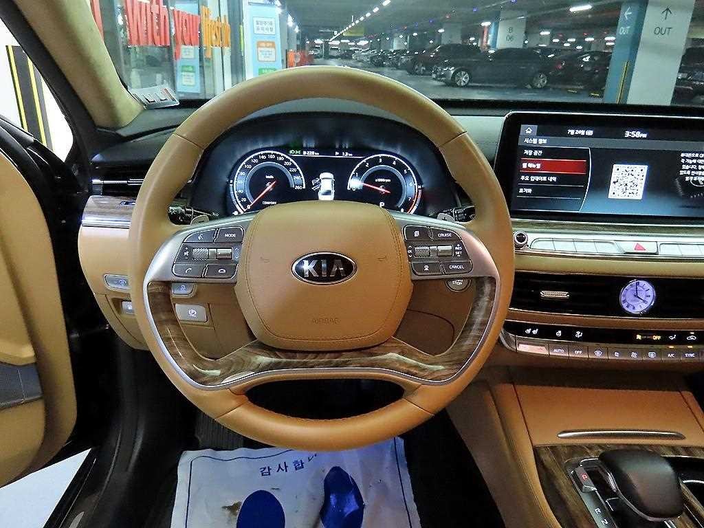 기아 K9 더 K9 3.8 GDI AWD 그랜드 플래티넘 이미지 8