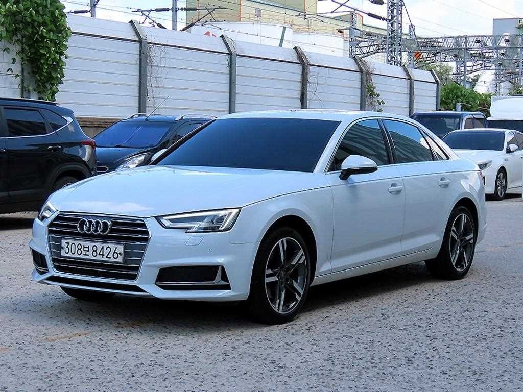 아우디 A4 A4 (B9) 40 TFSI 프리미엄 이미지 2
