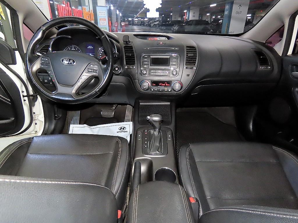 기아 K3 1.6 GDI 트렌디 이미지 10