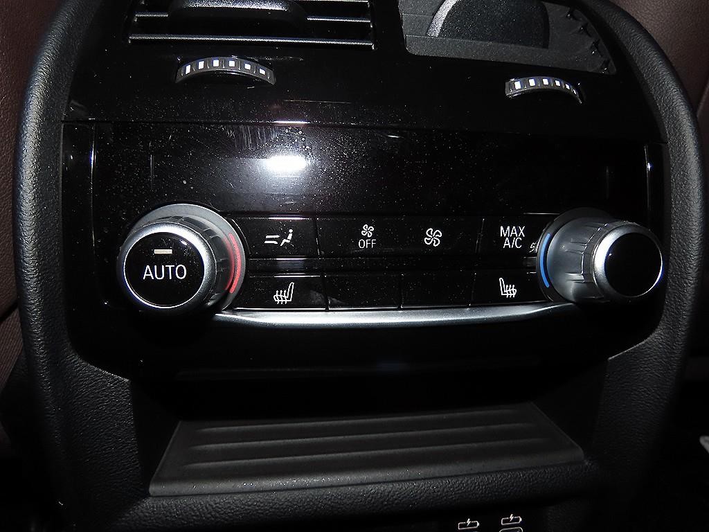 BMW 5시리즈 5시리즈 (G30) 530i xDrive M 스포츠 이미지 14