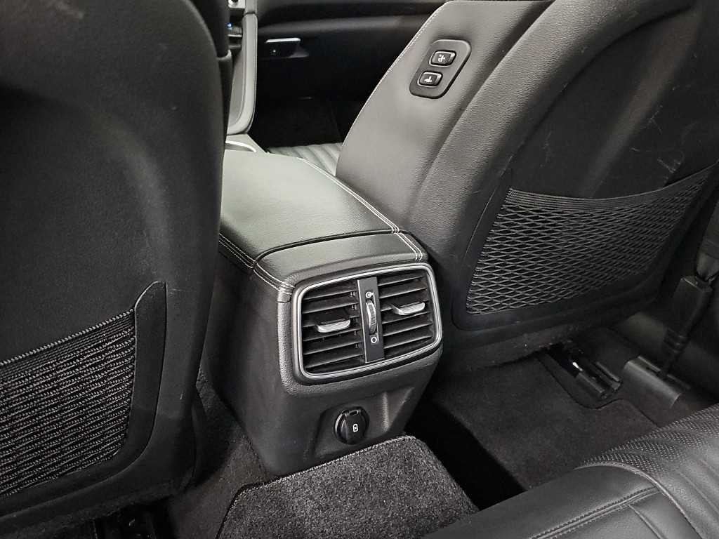 제네시스 G70 2.0T AWD 엘리트 이미지 13