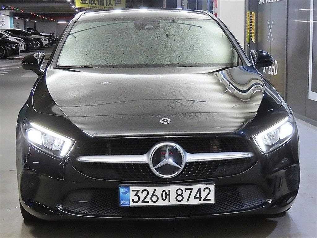벤츠 A 클래스 A클래스 W177 A220 세단 이미지 2