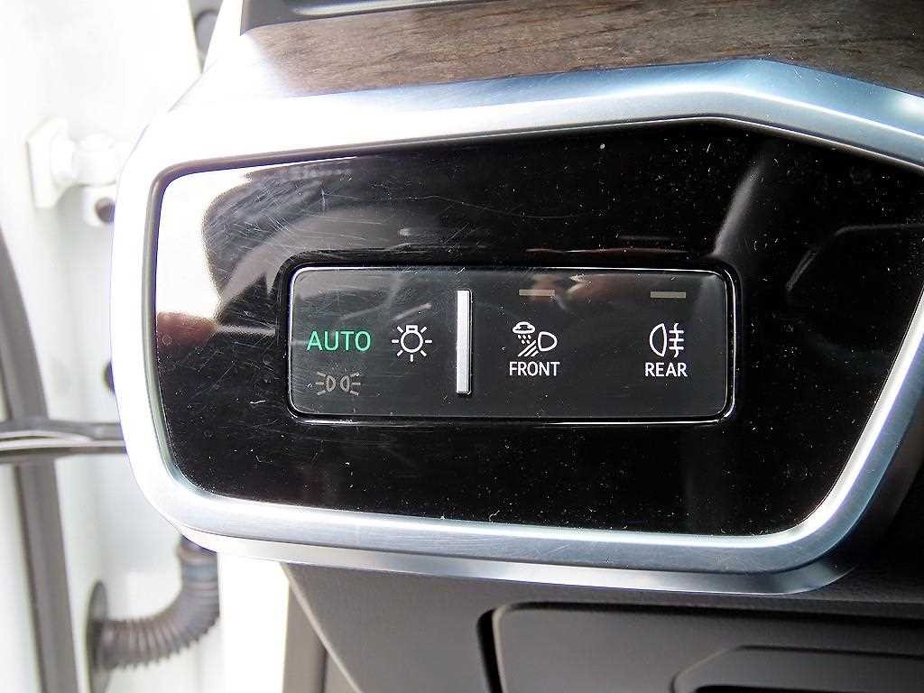 아우디 A7 A7 (4K) 45 TDI 콰트로 프리미엄 이미지 13