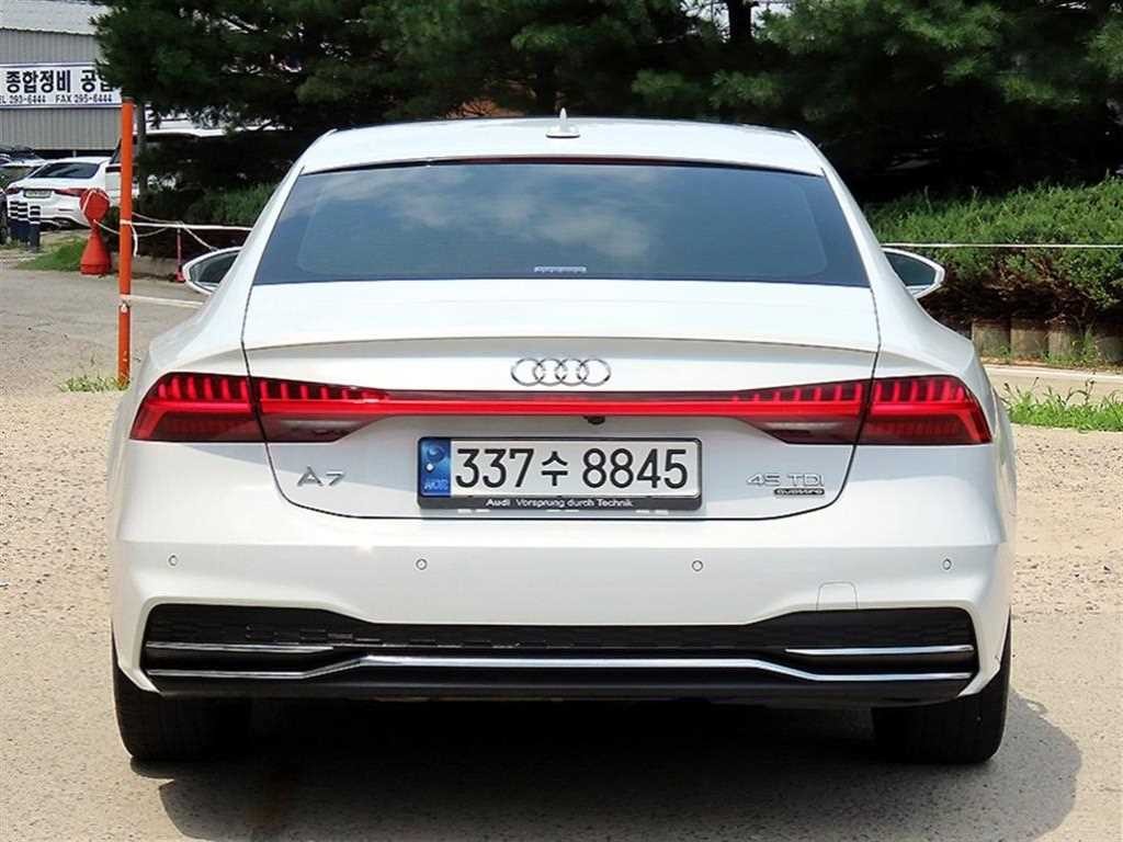 아우디 A7 A7 (4K) 45 TDI 콰트로 프리미엄 이미지 4