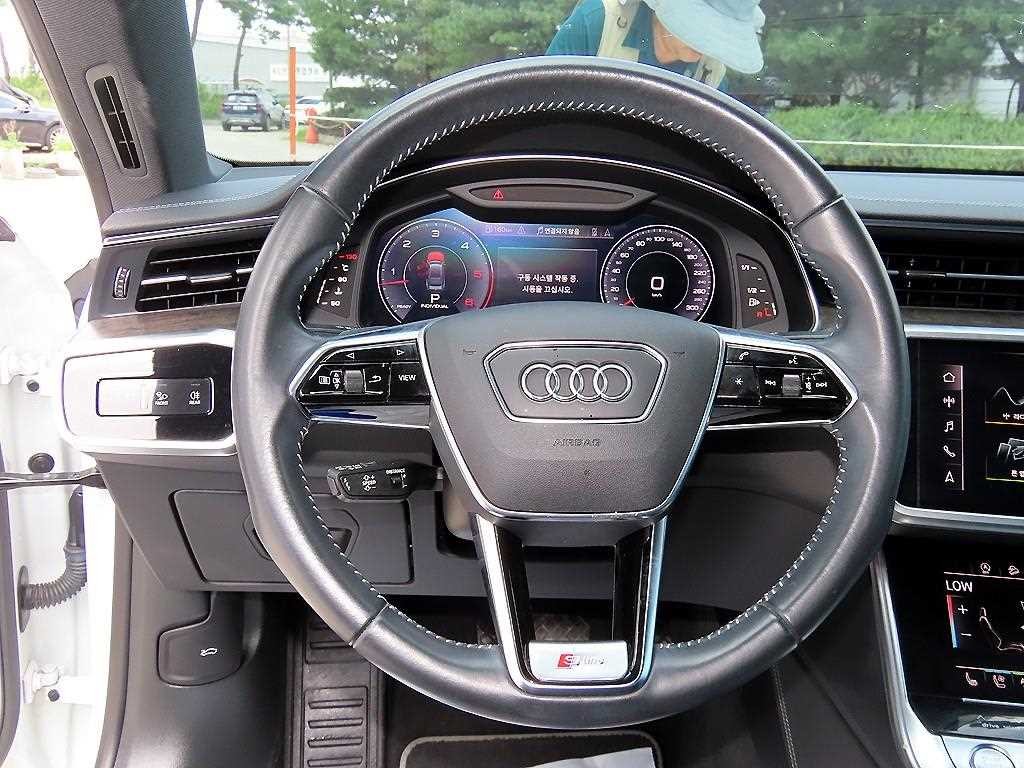 아우디 A7 A7 (4K) 45 TDI 콰트로 프리미엄 이미지 8
