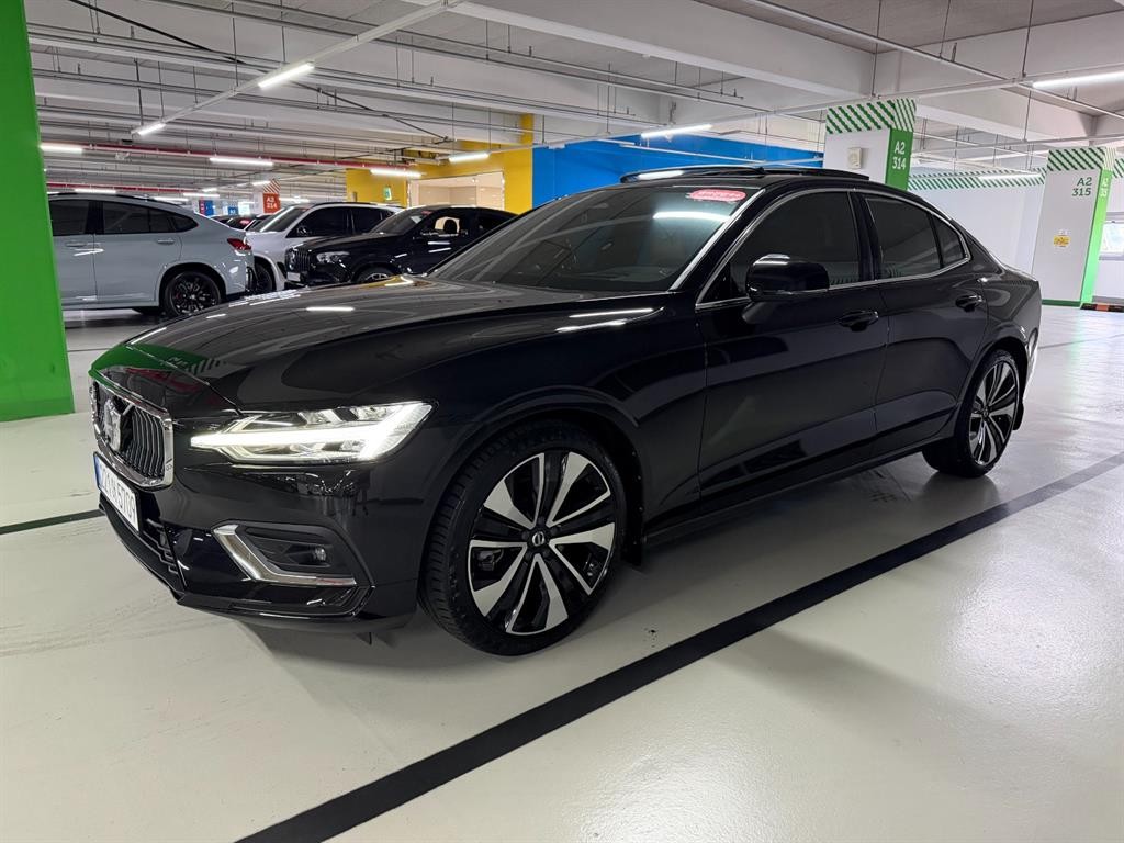 볼보 S60 S60(3세대) B5 얼티메이트 브라이트 이미지 2