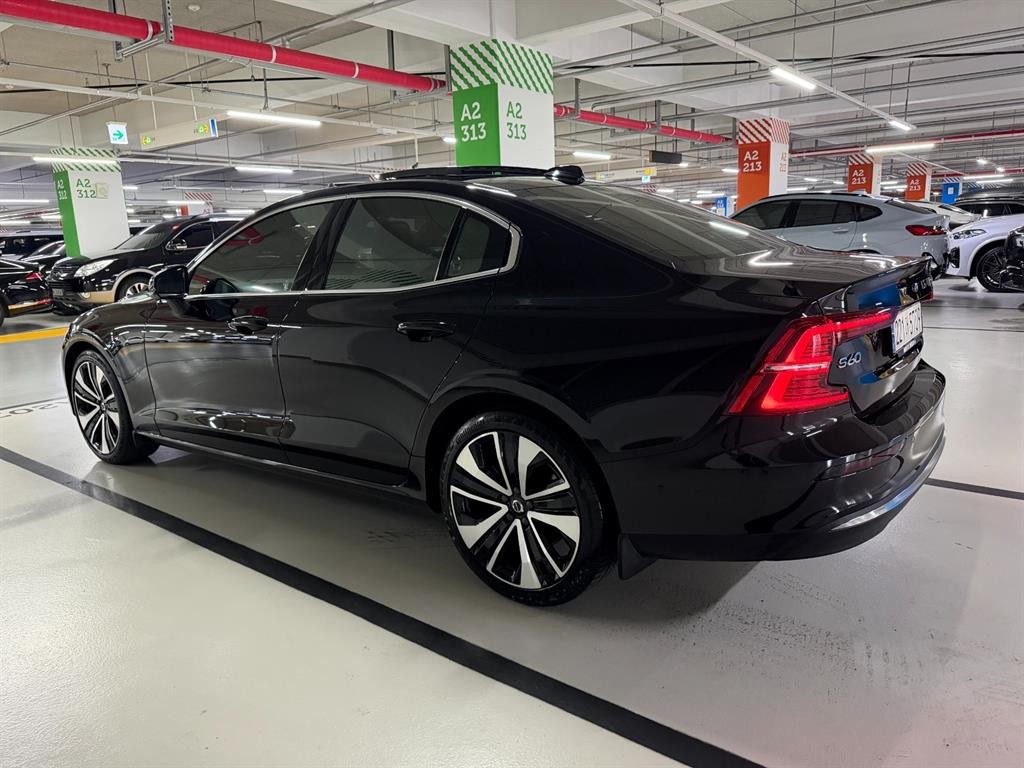 볼보 S60 S60(3세대) B5 얼티메이트 브라이트 이미지 4