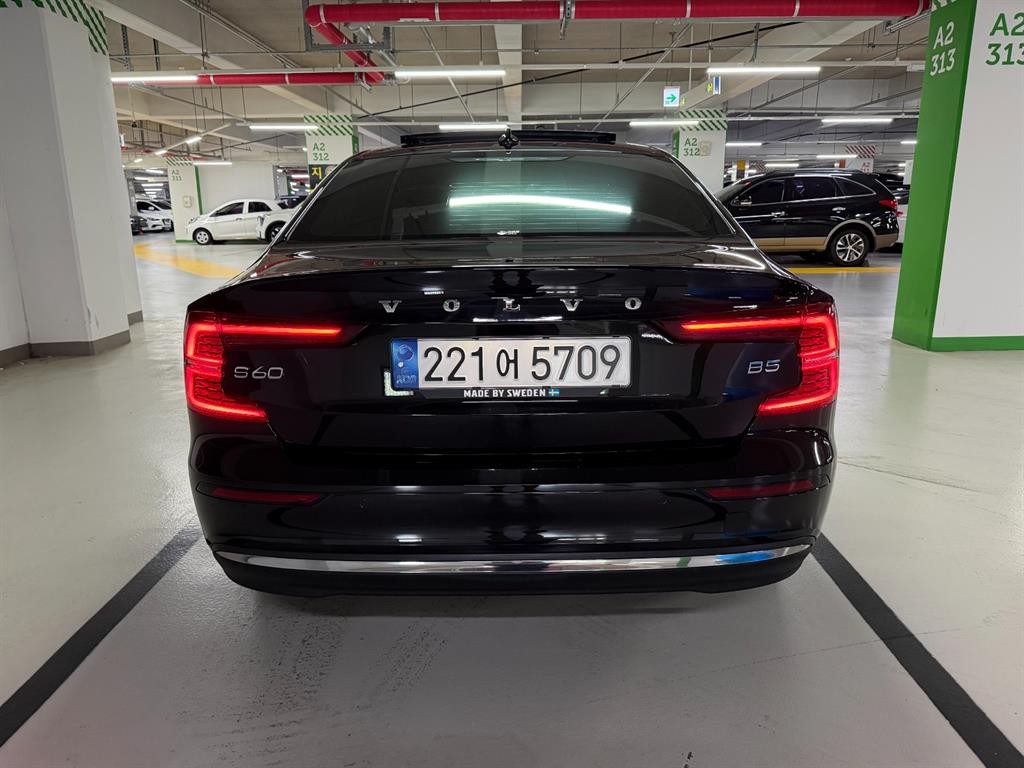 볼보 S60 S60(3세대) B5 얼티메이트 브라이트 이미지 6