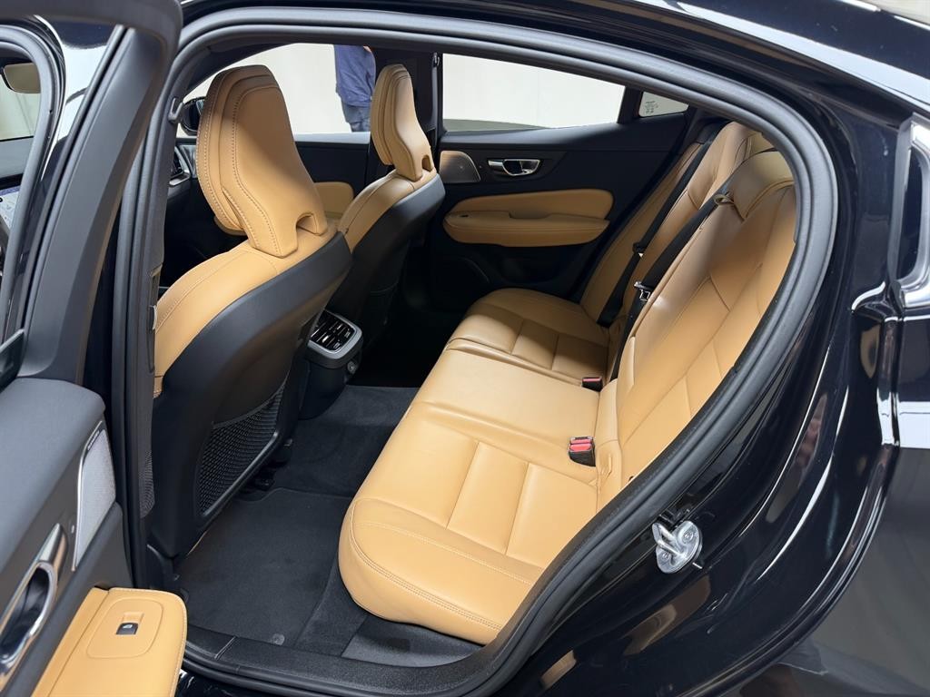 볼보 S60 S60(3세대) B5 얼티메이트 브라이트 이미지 9