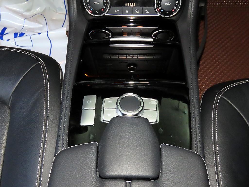 벤츠 CLS 클래스 CLS클래스 W218 CLS 250 d 4MATIC AMG Line 이미지 13