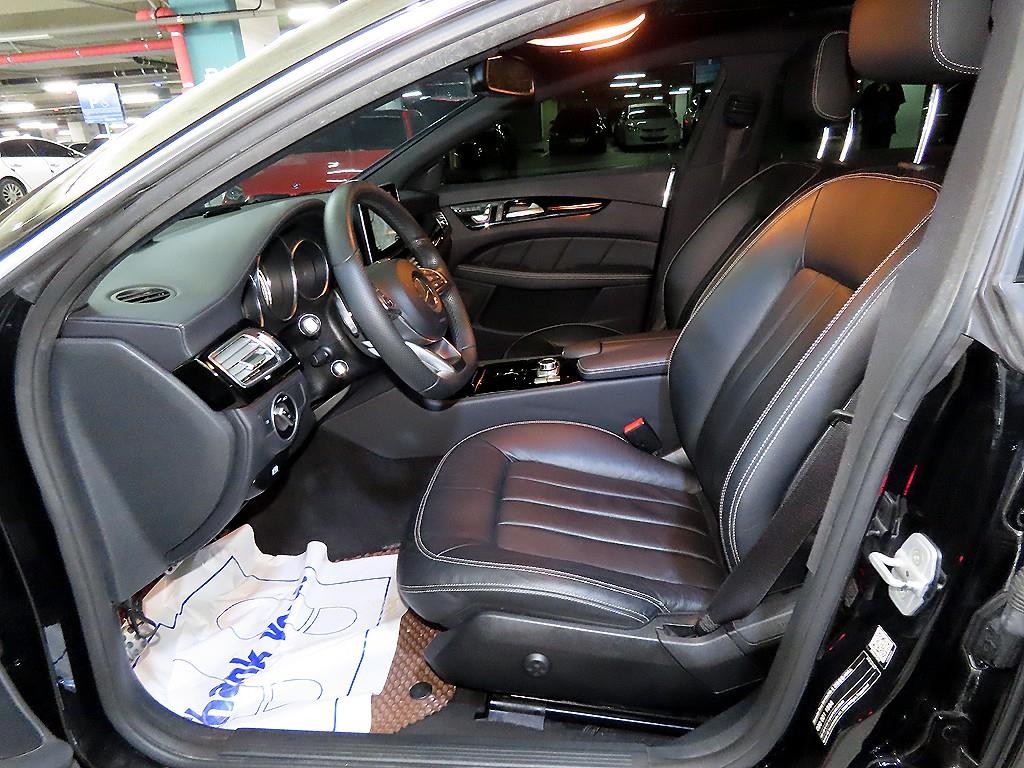 벤츠 CLS 클래스 CLS클래스 W218 CLS 250 d 4MATIC AMG Line 이미지 6