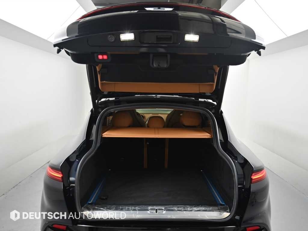 애스턴마틴 DBX 4.0 V8 이미지 19