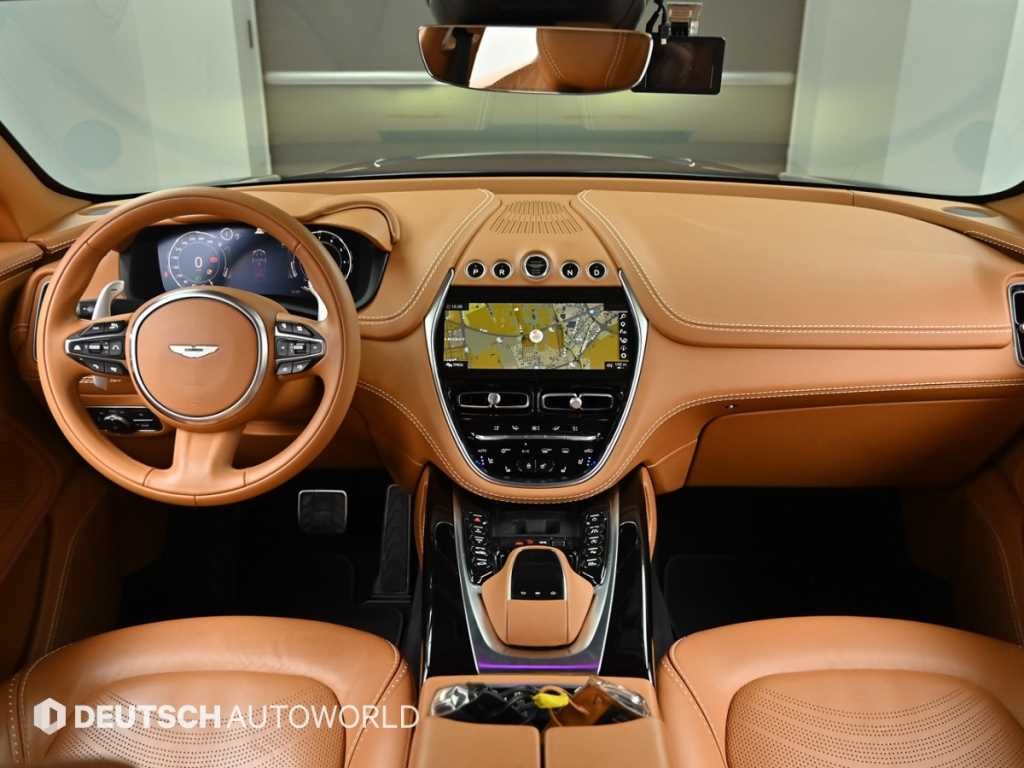애스턴마틴 DBX 4.0 V8 이미지 7