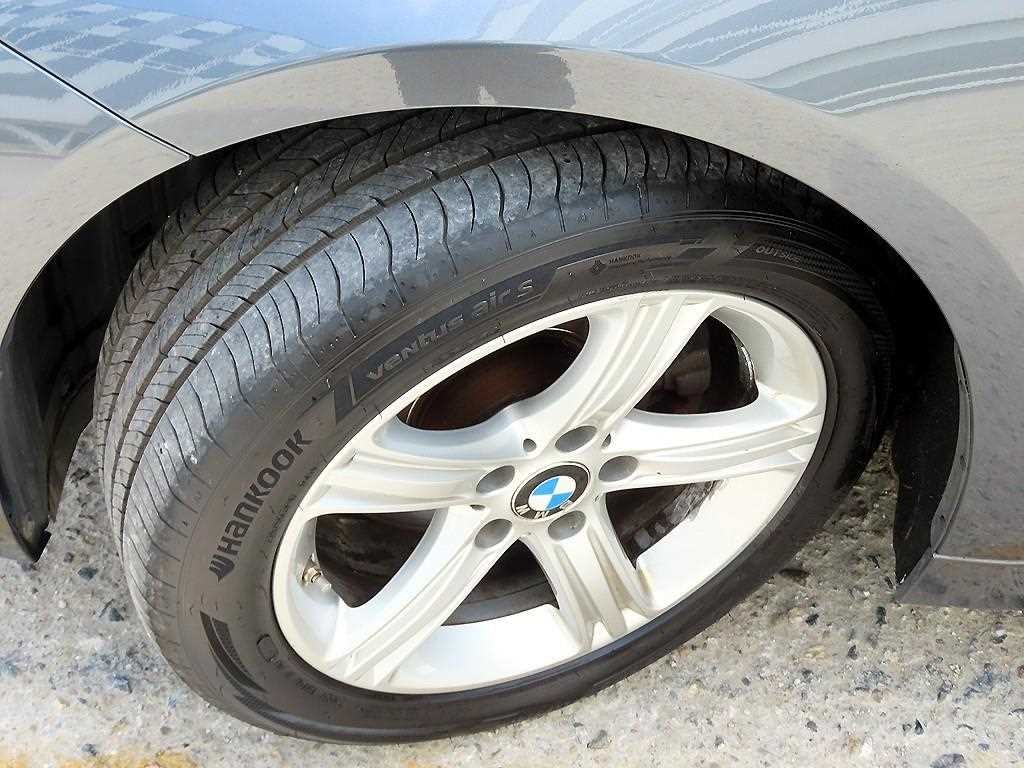 BMW 3시리즈 3시리즈 (F30) 320d 이미지 20