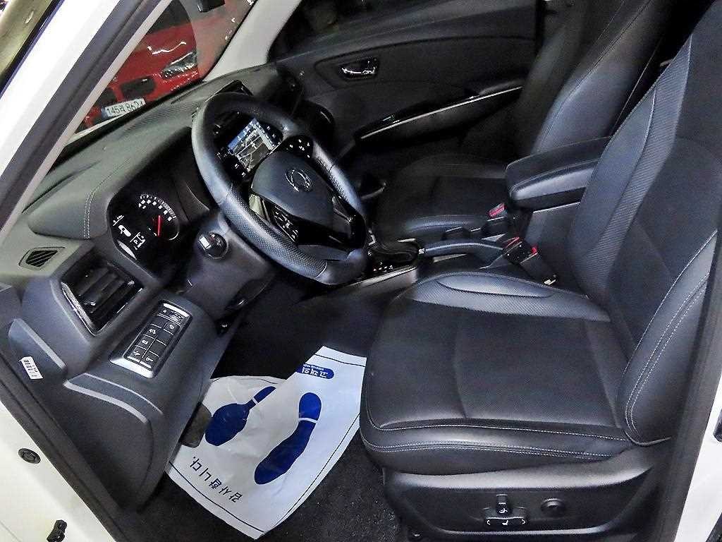 KG모빌리티(쌍용) 티볼리 베리 뉴 티볼리 2WD 가솔린 1.5 V5 이미지 6