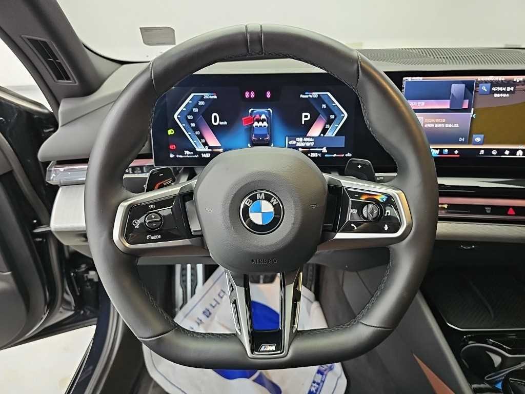 BMW 5시리즈 5시리즈 (G60) 530i xDrive M 스포츠 이미지 9