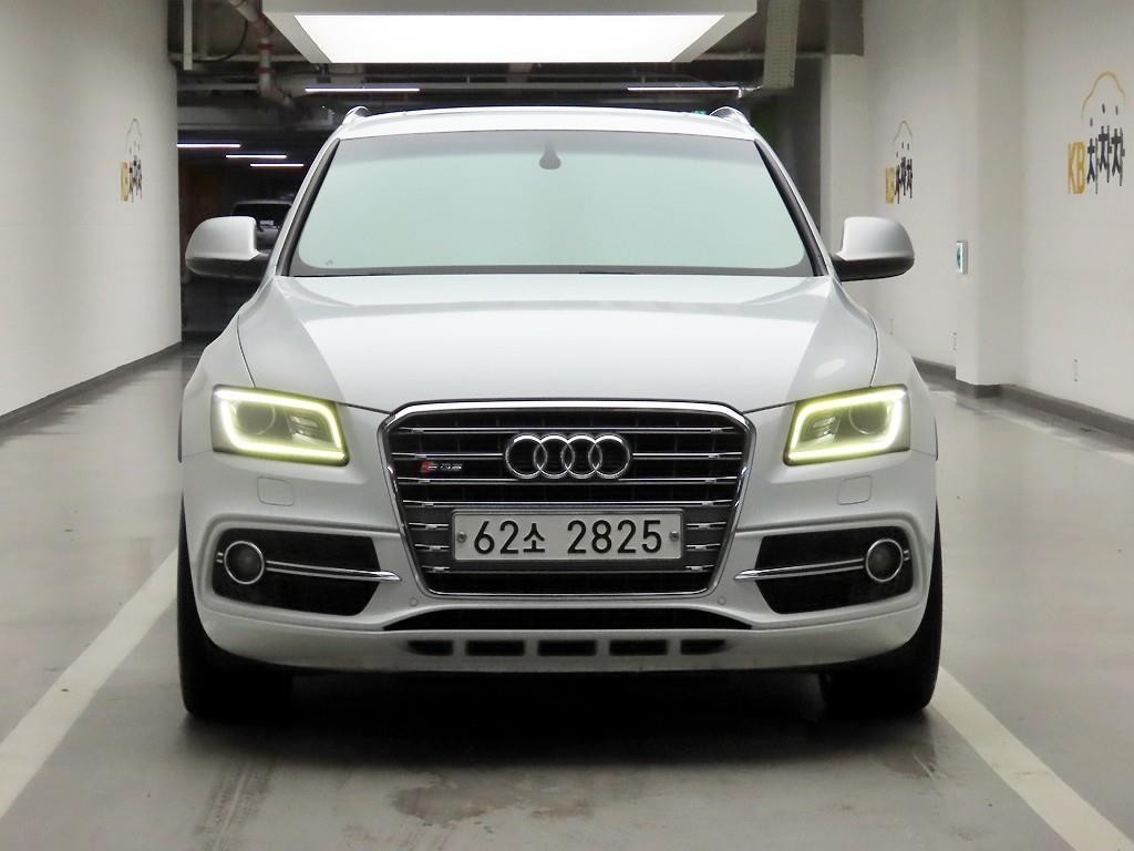 아우디 SQ5 3.0 TDI 콰트로 이미지 1