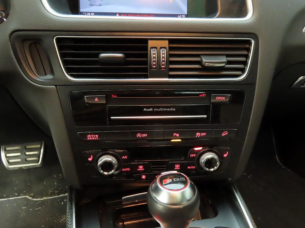 아우디 SQ5 3.0 TDI 콰트로 이미지 10