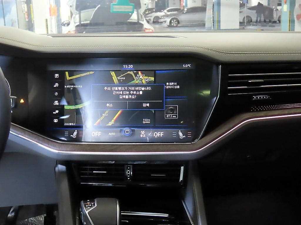 폭스바겐 투아렉 투아렉 3세대 3.0 TDI 프레스티지 이미지 11