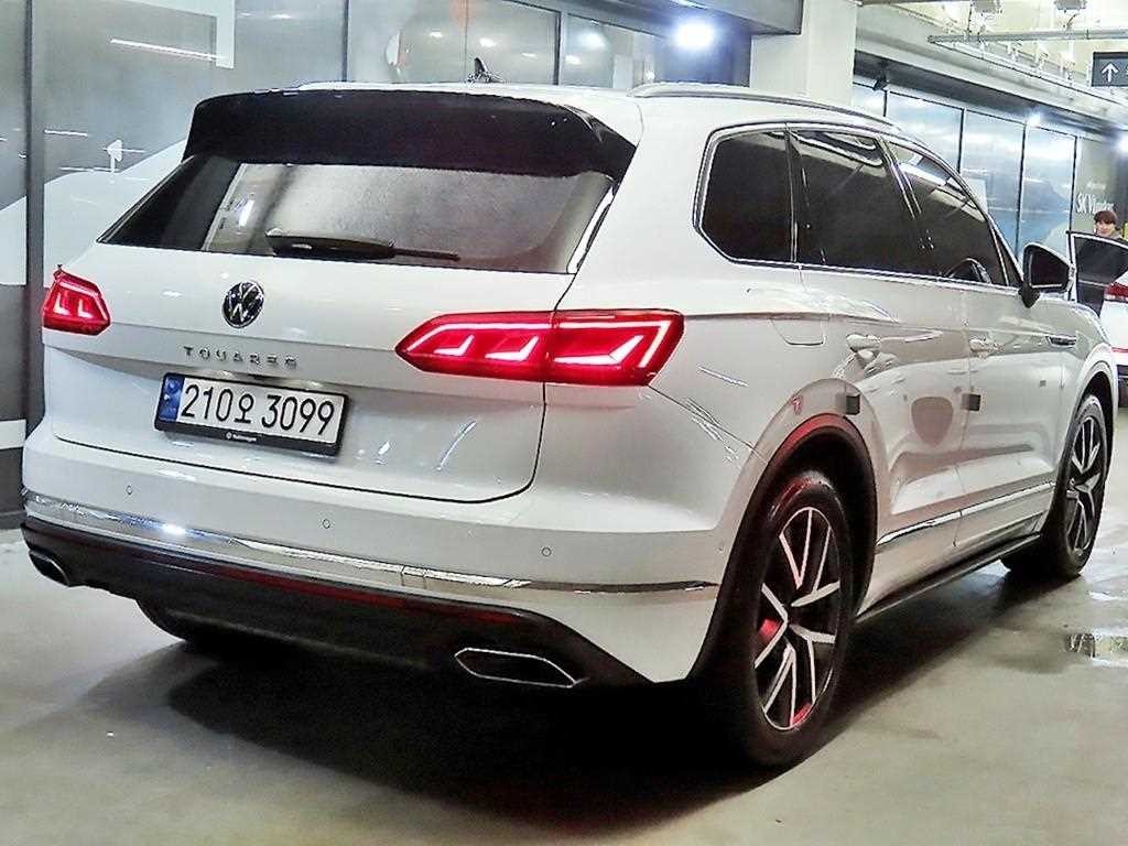 폭스바겐 투아렉 투아렉 3세대 3.0 TDI 프레스티지 이미지 4