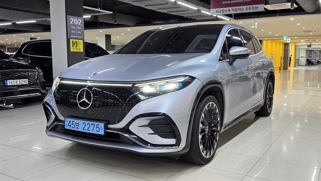 벤츠 EQS EQS SUV X296 EQS 580 4MATIC 이미지 1