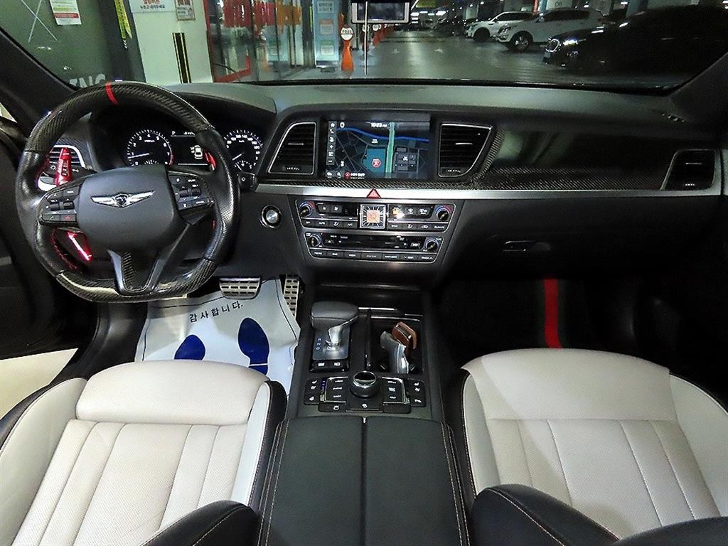 제네시스 G80 3.3 T AWD 스포츠 이미지 9